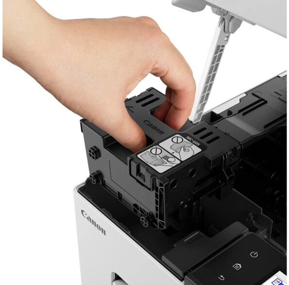 Retrait de la cartouche d'entretien Canon MC-G055 à deux doigts en cours