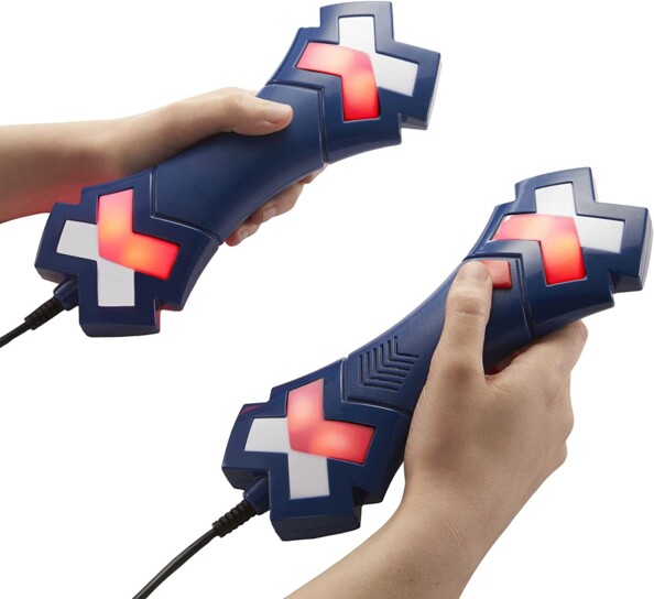 Manipulation des manettes de jeu lumineuses Flash Folie