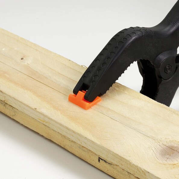 Pince de serrage équipée d'une grande force de ressort pour être utilisé à tous les types de chantier