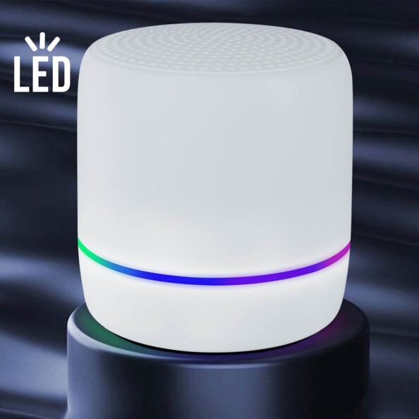 Mise en situation de la lumière LED RVB à couleur changeante de l'enceinte en plastique recyclé blanc