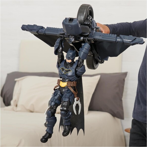 Moto de Batman en mode planeur