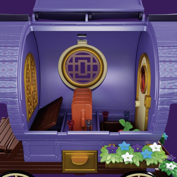 Intérieur du chariot des fées avec tiroir secret