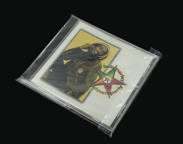 Jaquette du disque Soul Shakedown Party de Bob Marley emballé dans un cellophane adhésif transparent souple