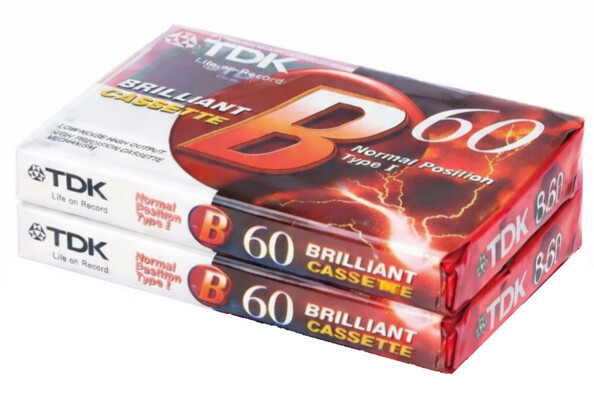 2 cassettes audio vierges B60 de la marque TDK