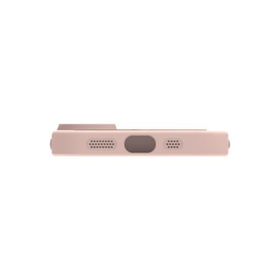 Vue du dessous de la coque souple rose Just In Case avec ouvertures pour sorties audio et port de chargement USB-C