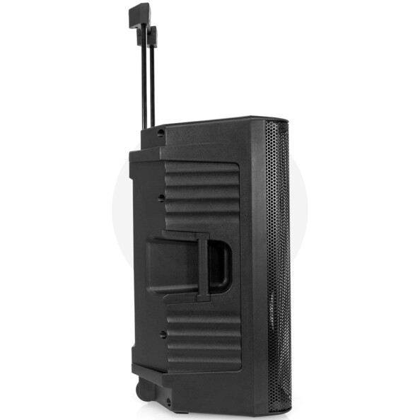 Côté droit du boîtier du haut-parleur avec poignée trolley déployée et poignée latérale