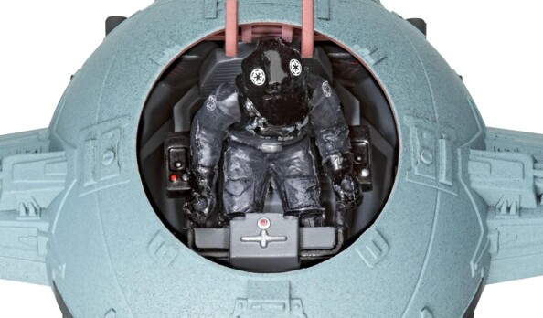 Maquette Revell 06782 avec figurine pilote