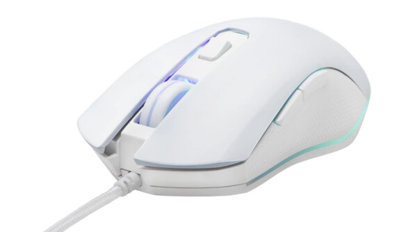 Gros plan sur l'avant de la souris gamer blanche Kult Helium ambidextre avec câble intégré et boîtier rétroéclairé