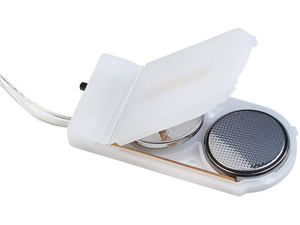 Boîtier filaire d'une guirlande avec compartiment pour 2 piles bouton CR2032 et interrupteur Marche/Arrêt