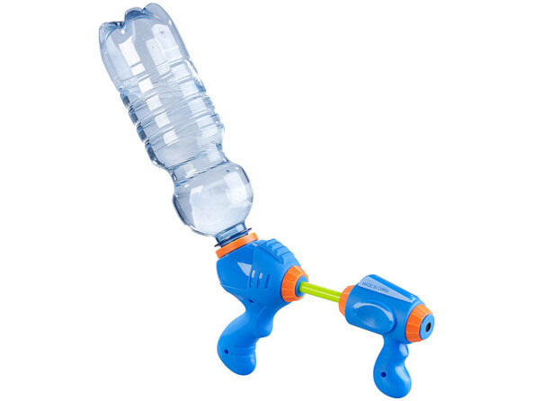 4 pistolets à eau pour bouteilles plastique PET