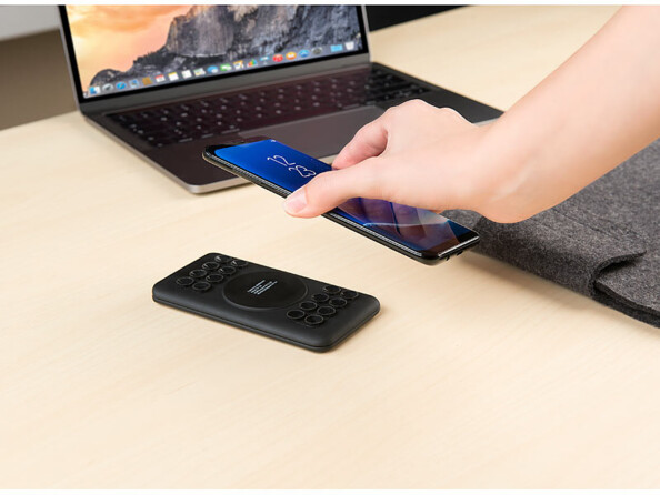 Batterie d'appoint PB-500.qi USB ultraplate compatible Qi 5000 mAh jusqu'à 2,1 A / 10,5 W