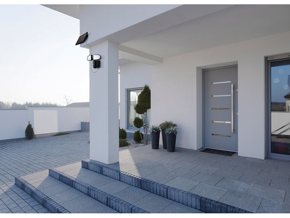 Double projecteur solaire d'extérieur avec capteur de mouvement PIR