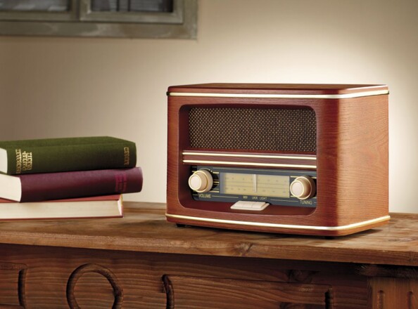 Radio FM / MW design rétro