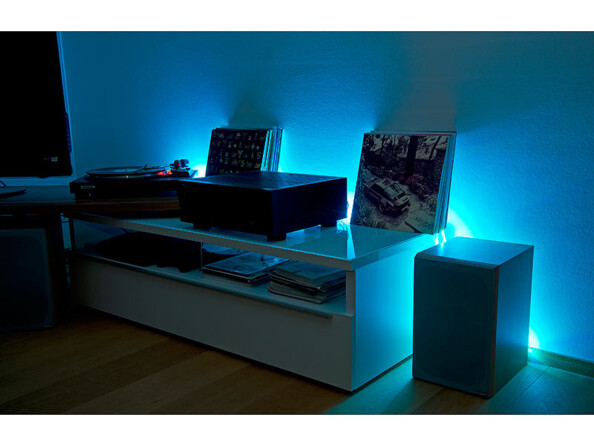 Bande LED LAX-206 - 2 m RVB + Blanc chaud - Avec accessoires