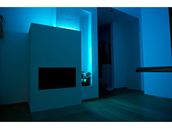 Bande LED LAX-206 - 2 m RVB + Blanc chaud - Avec accessoires