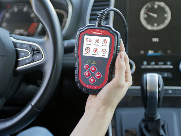 Appareil de diagnostic OBD2 avec écran couleur OD-450 (Reconditionné)