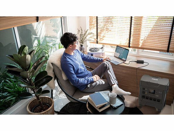 Batterie nomade et convertisseur solaire HSG-3600 avec onduleur 3248 Wh