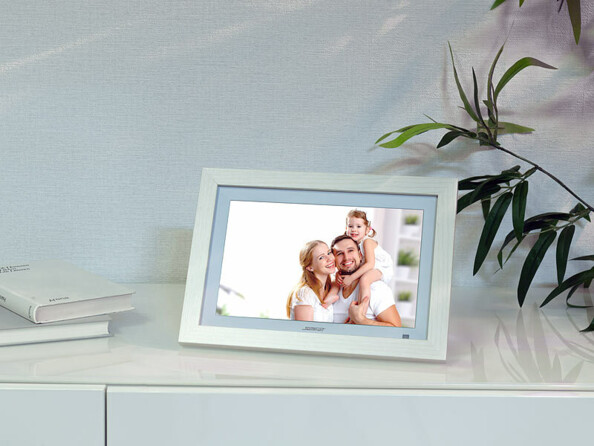 Cadre en bois pour cadre photo numérique connecté DF-900