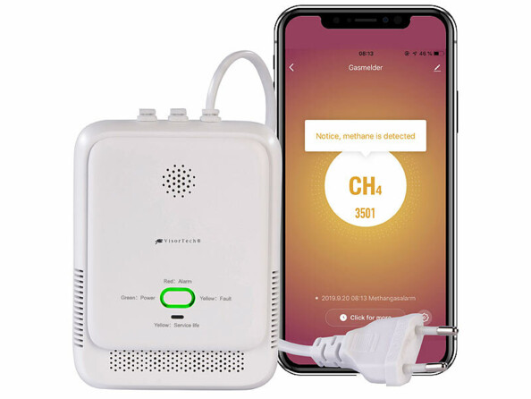 détecteur de gaz domestique connecté mis en situation avec un smartphone et application