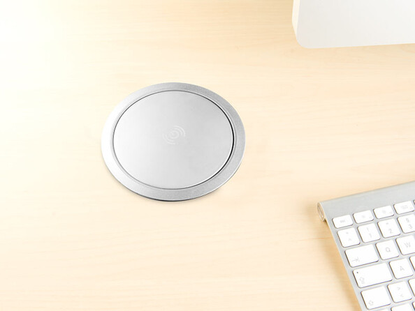 Multiprise de bureau encastrable et compatible Qi avec 3 prises 230 V