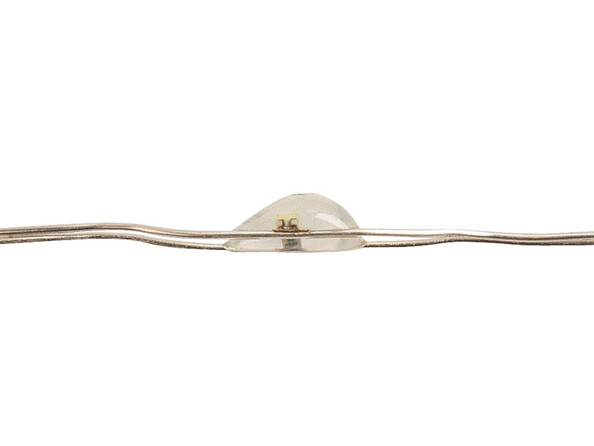 Guirlandes lumineusescomportant 100 LED réparties sur 10 mètres apportent une note lumineuse sans être trop bigarrées