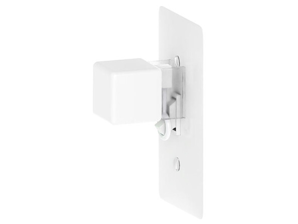 Actionneur d'interrupteur connecté avec commandes vocales mise en situation sur interrupteur