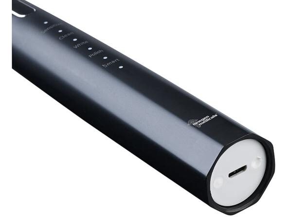 Brosse à dents électrique sonique connectée SZB-200.app zoom sur le port de chargement USB-C