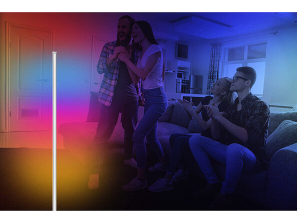 Lampe à pied LED connectée 750 lm avec commandes vocales avec éclairage dégradé multicolore