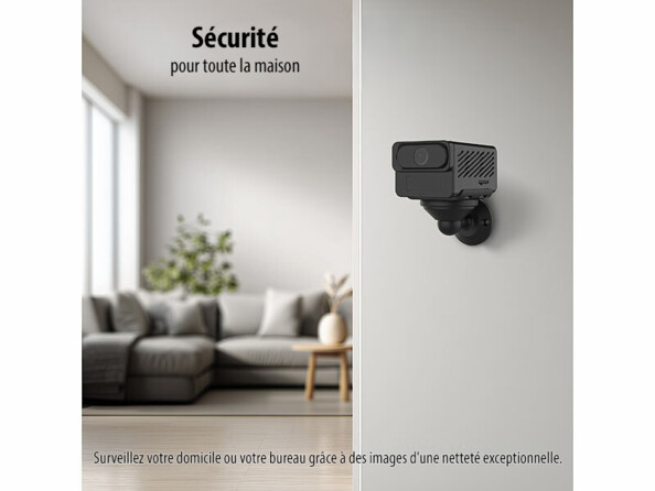 Mini caméra de surveillance connectée IPC-910 fixé à un mur de salon