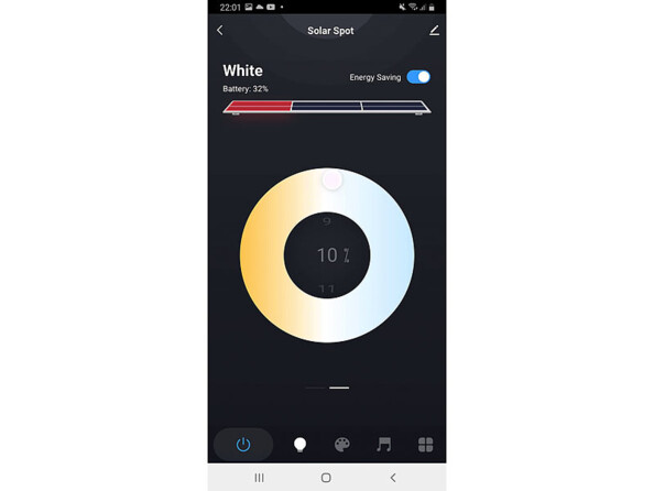 Spot LED connecté propose le système Tuya : applications gratuites "Elesion" ou "Smart Life" disponibles sur iOS et Android