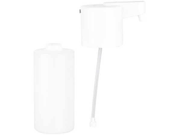 Réservoir de savon-mousse ou désinfectant dévissé du pulvérisateur situé à côté avec buse de pulvérisation, capteur de mouvement infrarouge et bouton de réglage à l'arrière de la tête du pulvérisateur