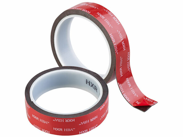 bande adhésive acrylique noire 2,5 cm x 3 m