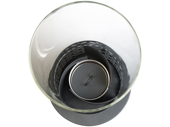 Cheminée au bioéthanol. vue sur le bruleur