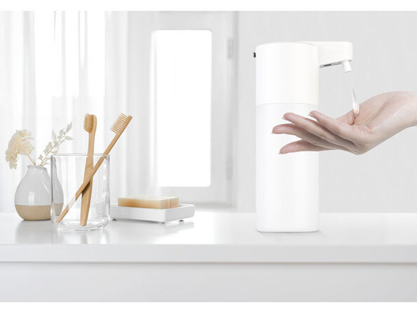 Distributeur de gel hydroalcoolique sans fil