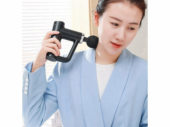 Pistolet de massage sans fil avec 4 embouts et 6 niveaux