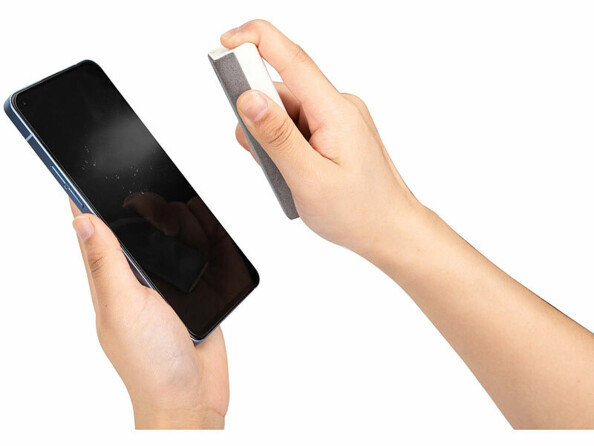 vaporisateur avec microfibre nettoyant écran