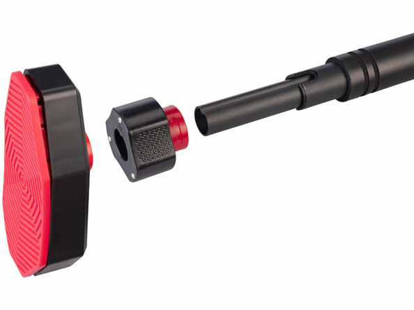 Barre de traction pour cadre de porte