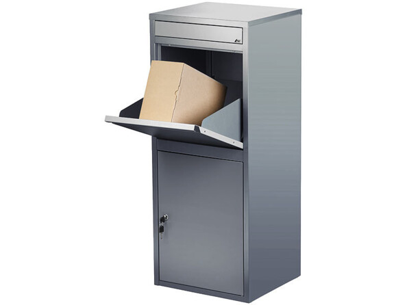 Boîte aux lettres sur pied avec dispositif anti-retour visuel avec le compartiment du dessus ouvert