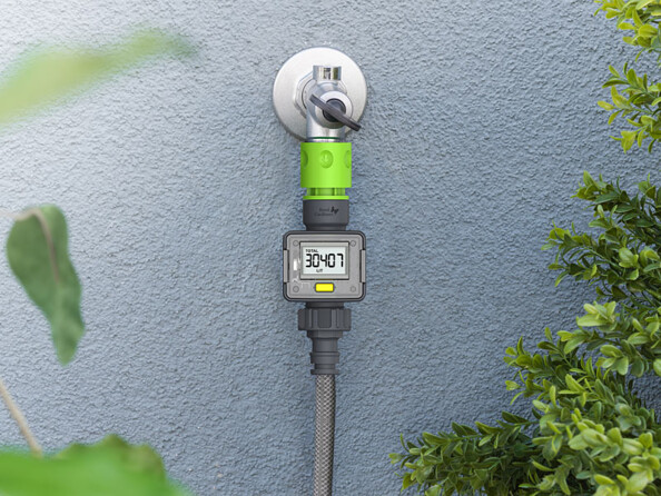 Compteur d'eau numérique d'extérieur Royal Gardineer.Mise en situation . Calcule de manière fiable le volume d'eau en litres