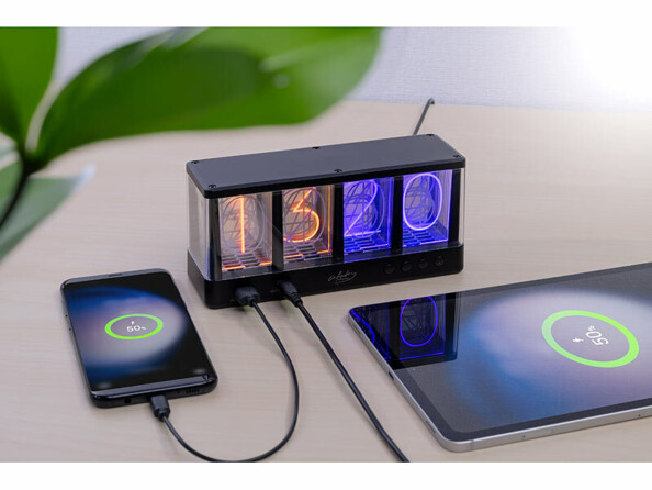 Horloge LED à tube RVB avec ports de charge USB