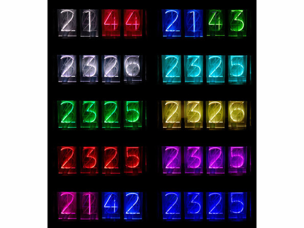 Horloge à tubes LED RVB avec ports de charge USB Infactory