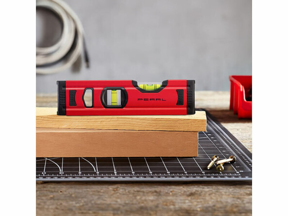 mini niveau à bulle aluminium