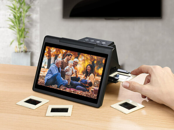 Scanner photo diapositives et négatifs 22Mpx avec écran 7" SD-1800