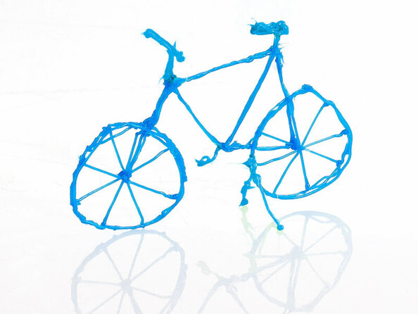 Le stylo convient même pour les petits artistes : avec un poids de 56 g, il est agréable à tenir et convient aux petites mains