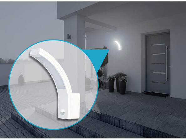 Spot LED d'extérieur 1100 lm avec capteur PIR