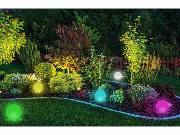 Boule lumineuse connectée sans fil pour extérieur RVBB 576 lm