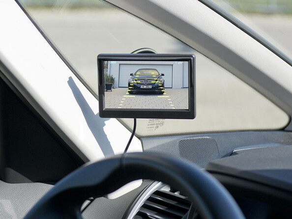 Caméra de recul sans fil avec écran couleur 5" PA-490. Mise en situation.