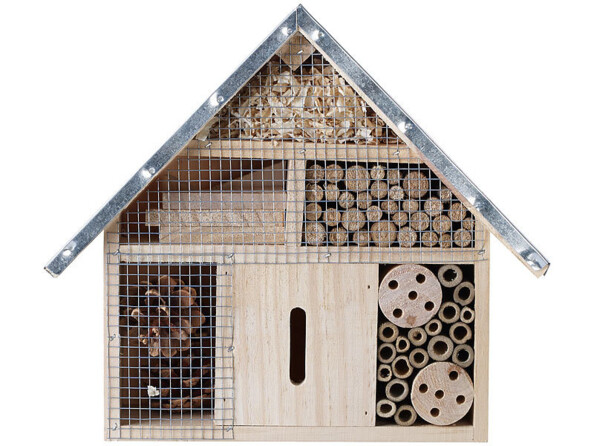 abris pour insectes de jardin en bois avec toit métallique