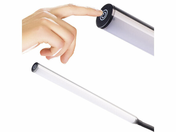 Lampe sur pied LED télécommandée 600 lm à col de cygne intensité variable