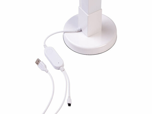 Lampe sur pied USB connectée avec LED RVBB IC